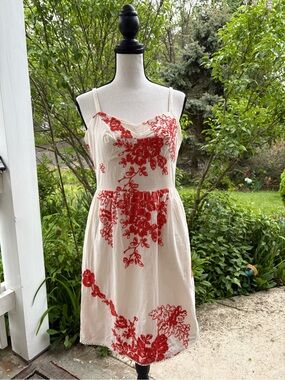 Size 6 100% COTTON  J. Crew Cream Midi Dress with Red Floral Embroidery